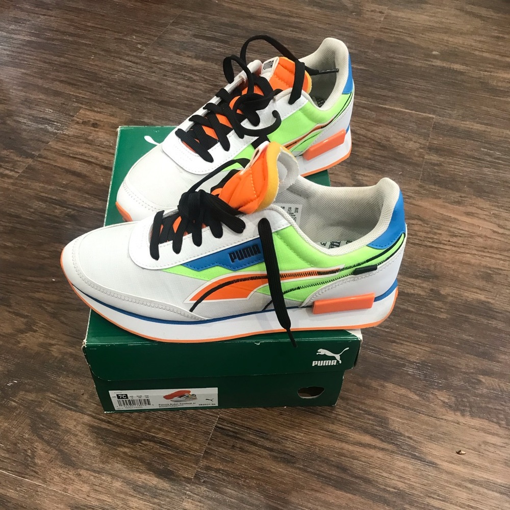 Puma sneakers